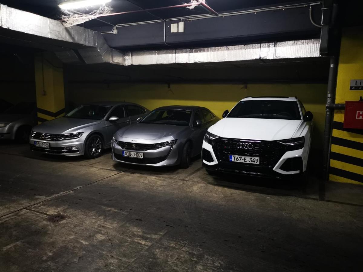 Apartments Artee Free Garage Parking サラエヴォ エクステリア 写真
