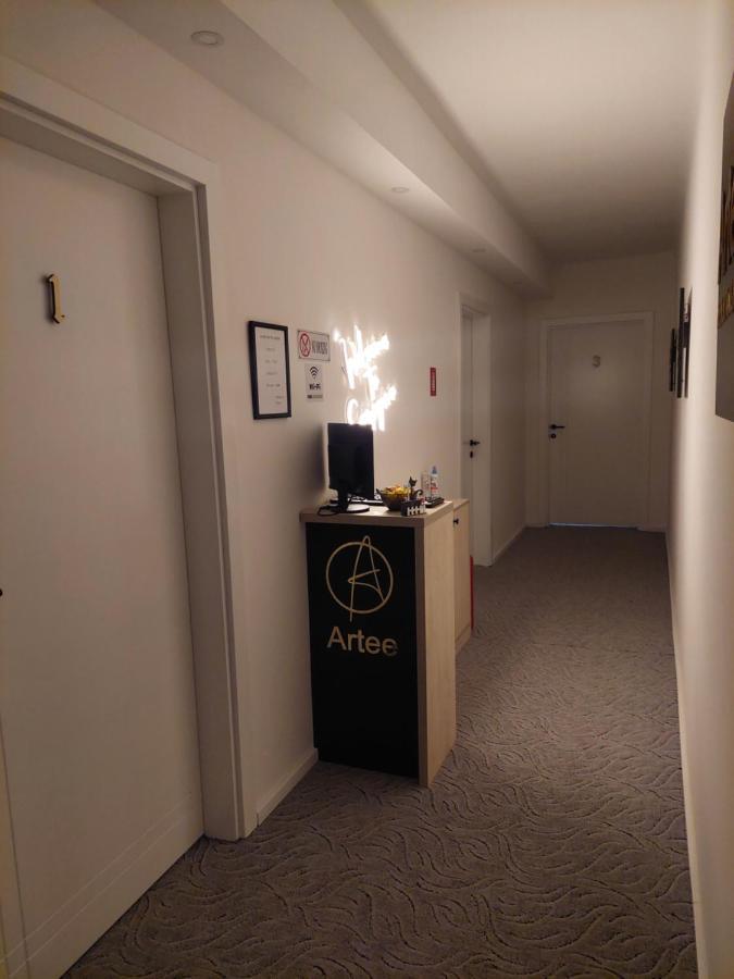Apartments Artee Free Garage Parking サラエヴォ エクステリア 写真